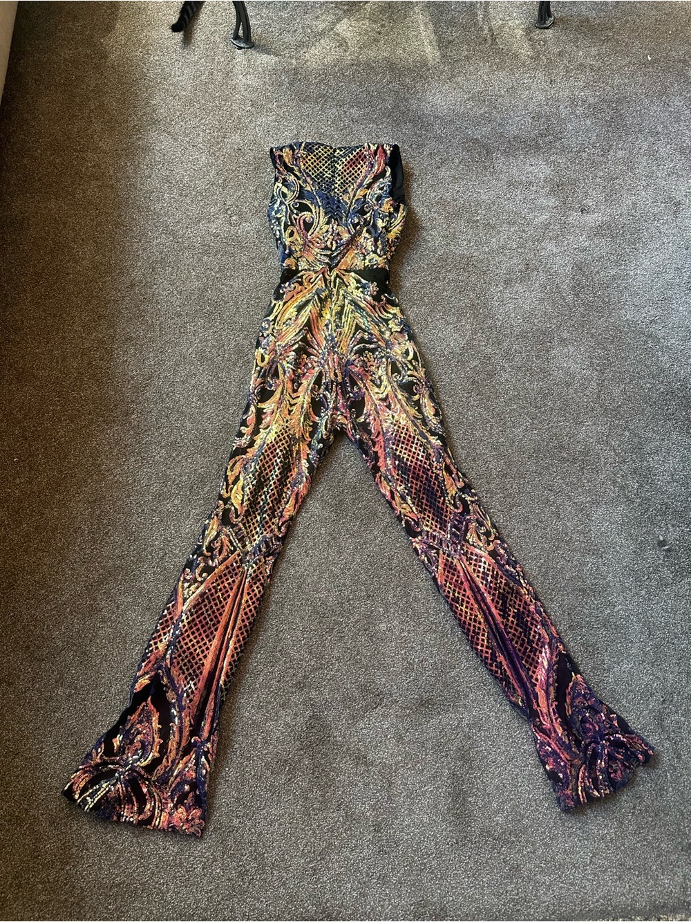 Jovani Size 00 Sequin Jumpsuit Purple Gold Plunging V Neck Formal Prom Evening